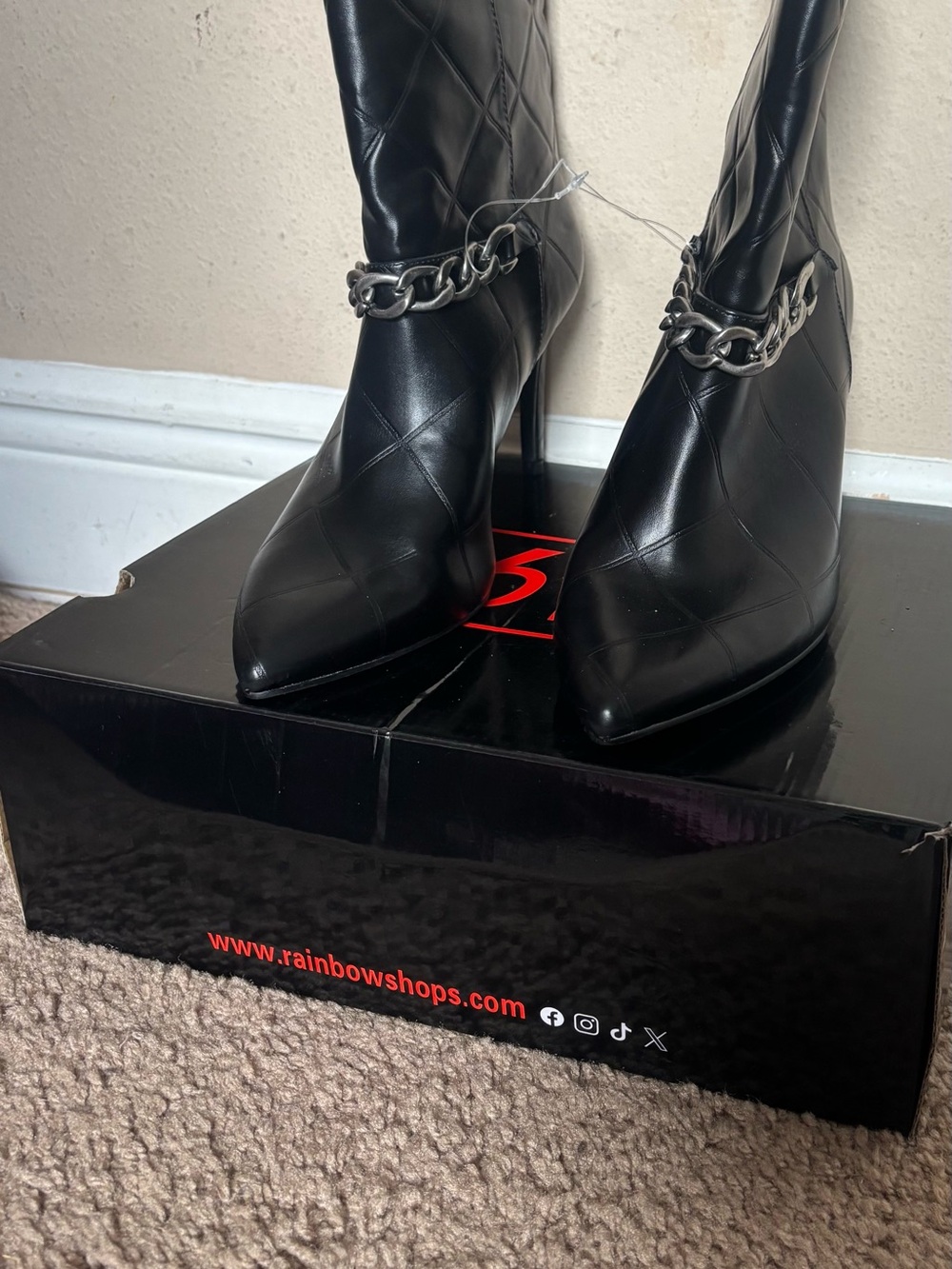Rouge! Black Quilted Pointed-Toe Chain Stiletto Boots